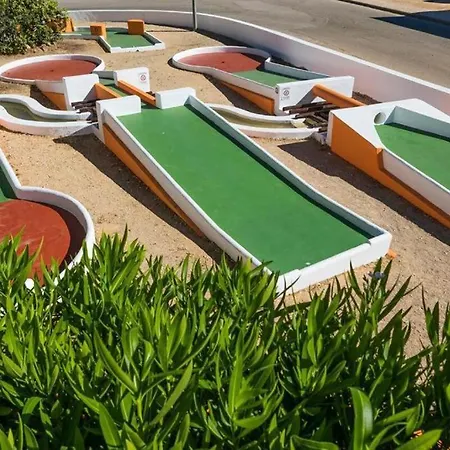 Clube Garden Lejlighed *